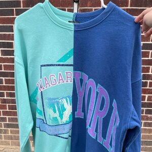 Niagara Falls/New York sweatshirt (turquoise and blue)